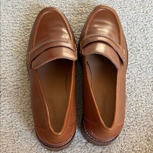 Madewell Women’s Tan Leather Loafers